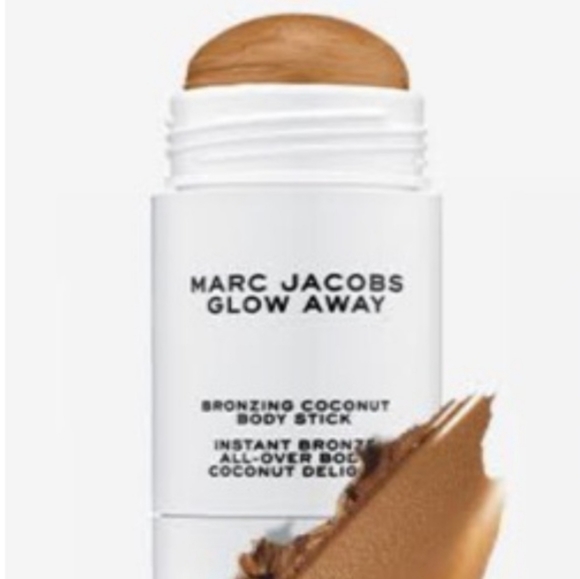 Marc Jacobs Other - Marc Jacobs Glow Away Stick TAN-TASTIC